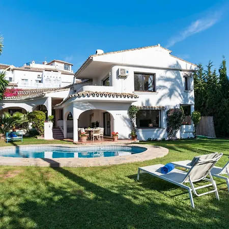 Byron, Private Pool, Walking Distance To Puerto Banus Prázdninový dům