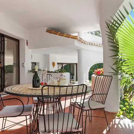 Byron, Private Pool, Walking Distance To Puerto Banus Prázdninový dům Marbella
